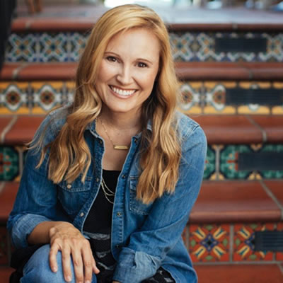 jennie-allen_400x400_color Jennie Allen endorses Unshakable Hope by Max Lucado